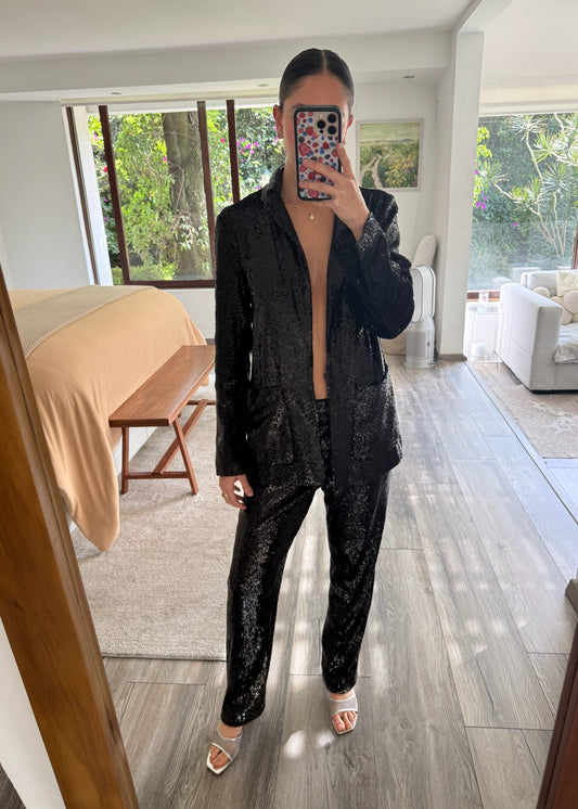 SUIT DE LENTEJUELAS
