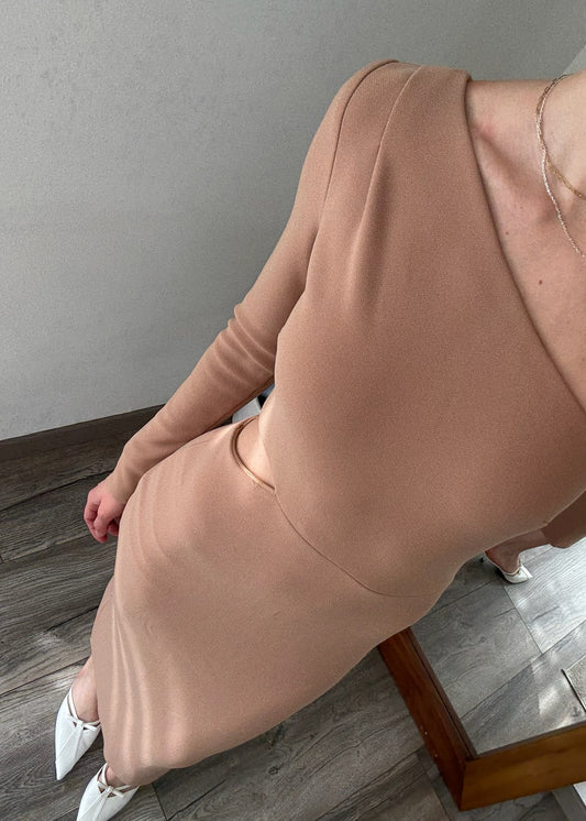 VESTIDO NUDE ONE SHOULDER CON CUT OUT