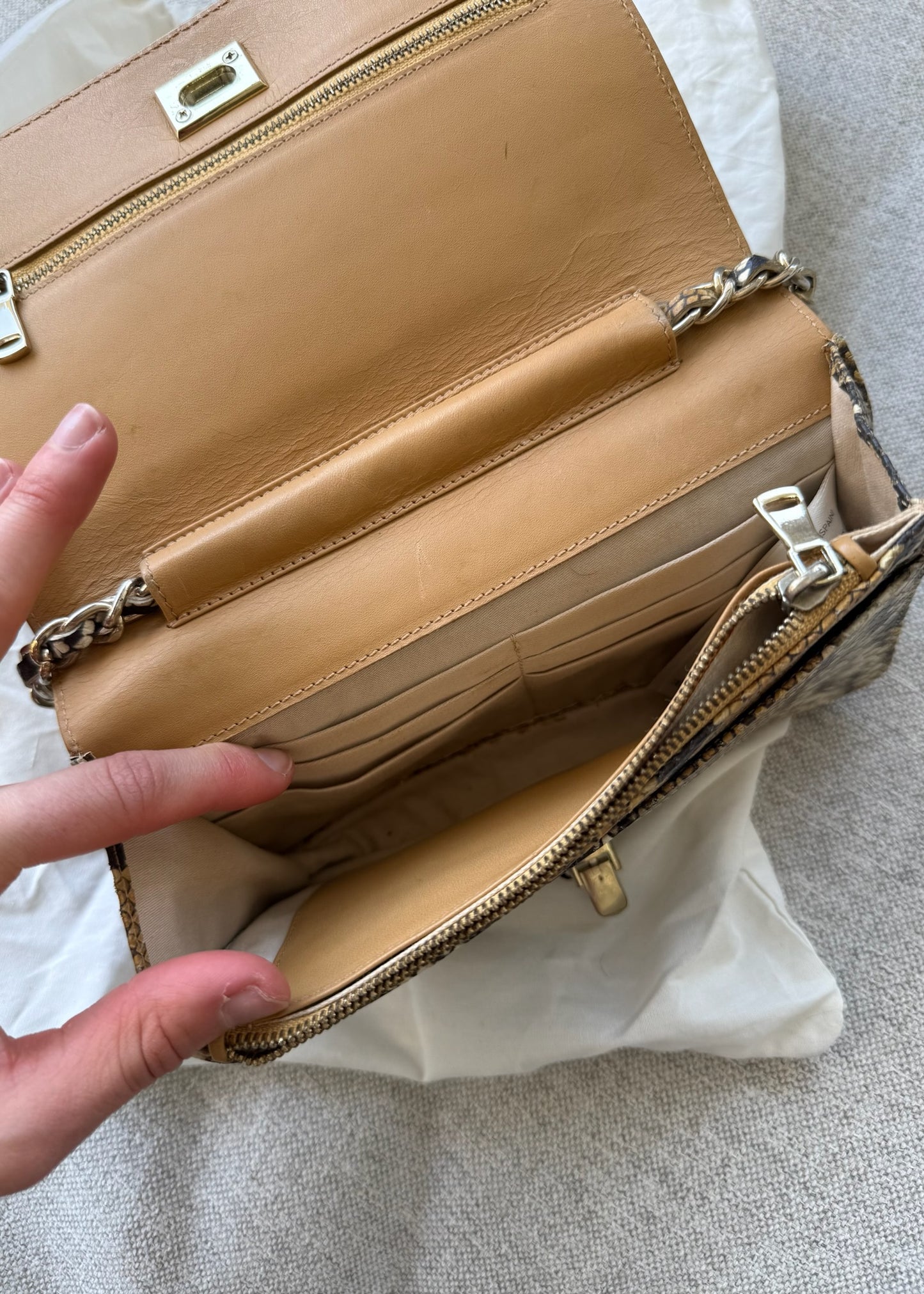 BOLSA CROSSBODY SNAKE PRINT