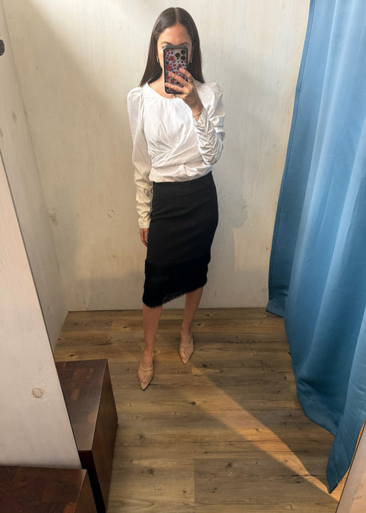 FALDA MIDI CON FLECOS