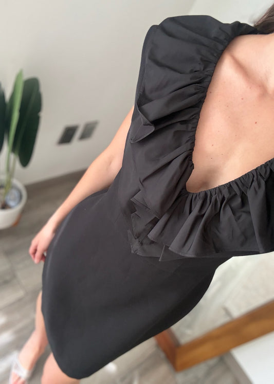 VESTIDO PENCIL CON OLANES