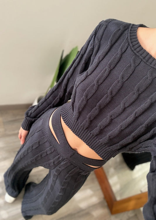 SET DE KNIT TOP Y PANTALÓN CUT OUT