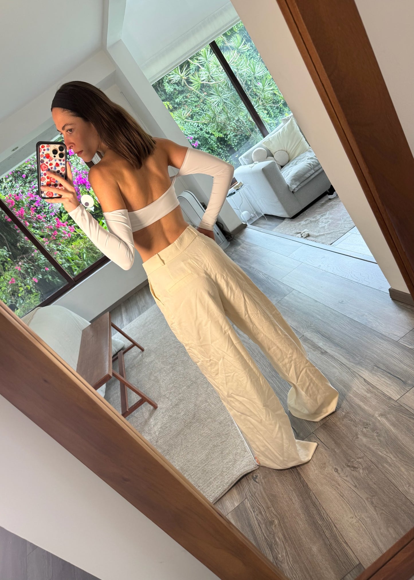 PANTALÓN BÁSICO CREMA