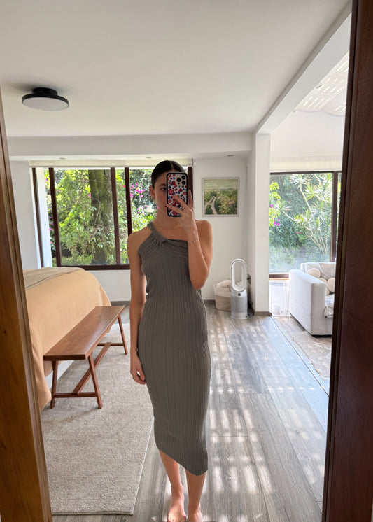 VESTIDO DE KNIT GRIS