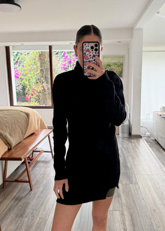 TURTLENECK NEGRO