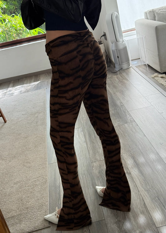 PANTALÓN FLARE ANIMAL PRINT