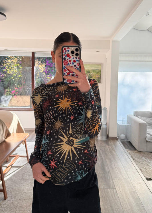 BLUSA SHEER CON PRINT MANGA LARGA