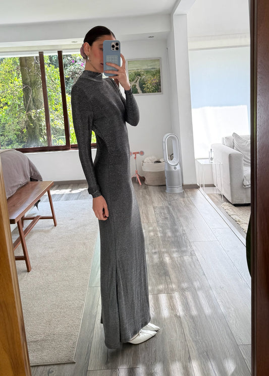 VESTIDO MAXI PLATEADO CUELLO ALTO