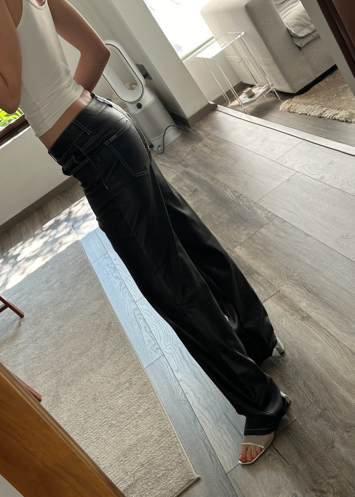 PANTALON NEGRO DE FAUX LEATHER