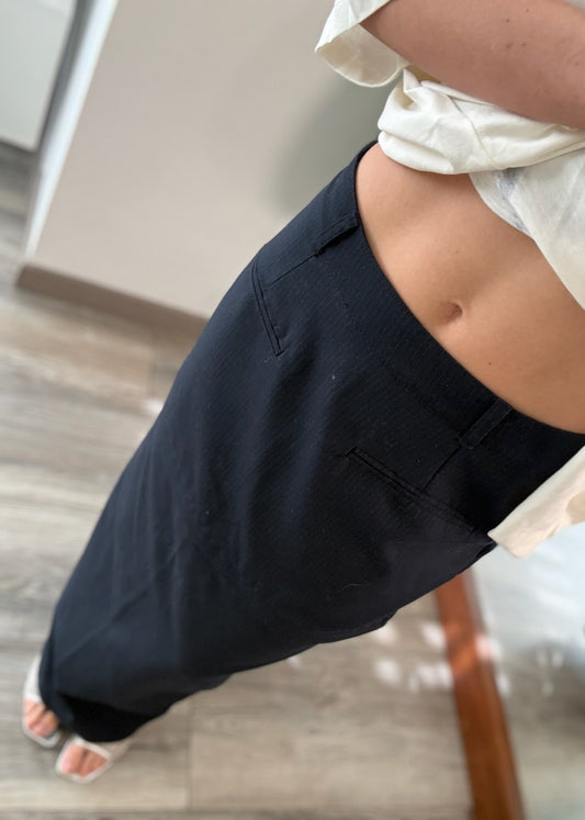 FALDA PINSTRIPED CORTA O LARGA