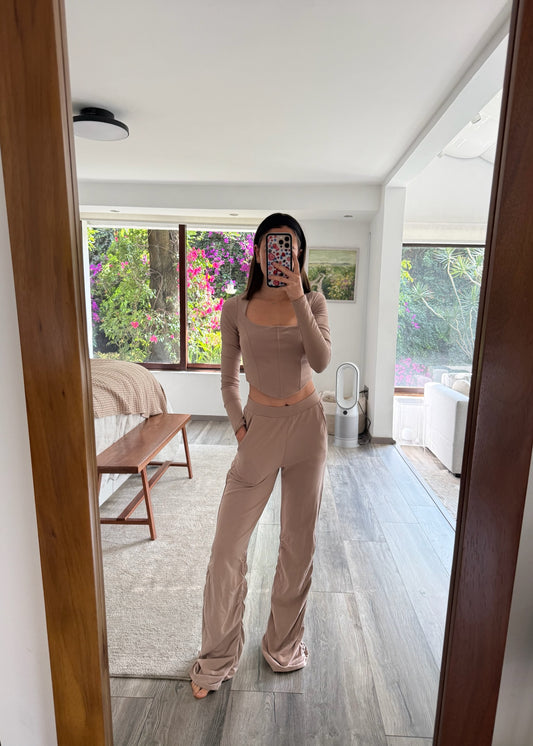 LOUNGEY SET BEIGE
