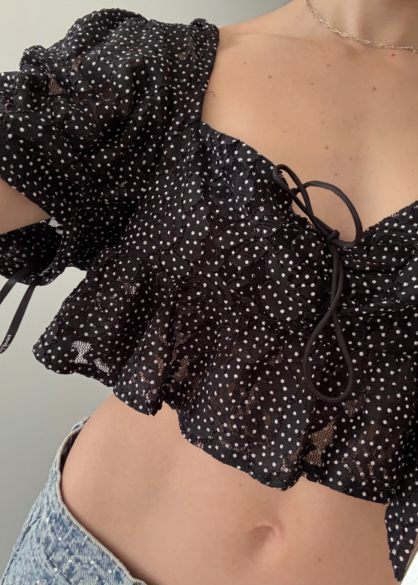 TOP DE ENCAJE CUTE