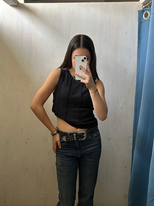 CINTURÓN CON HEBILLA WESTERN Y ESTOPEROLES