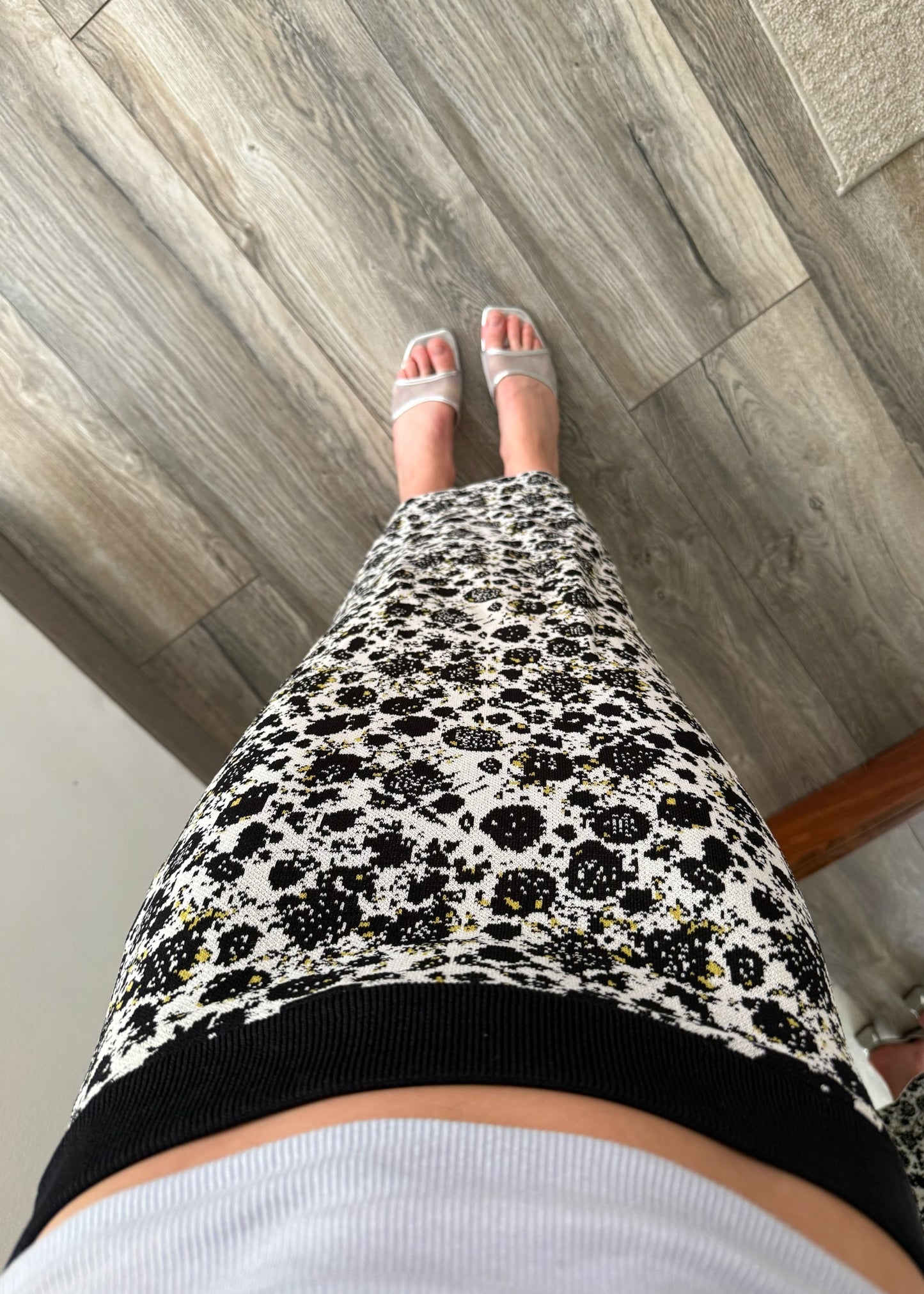 FALDA MIDI DE KNIT CON PRINT