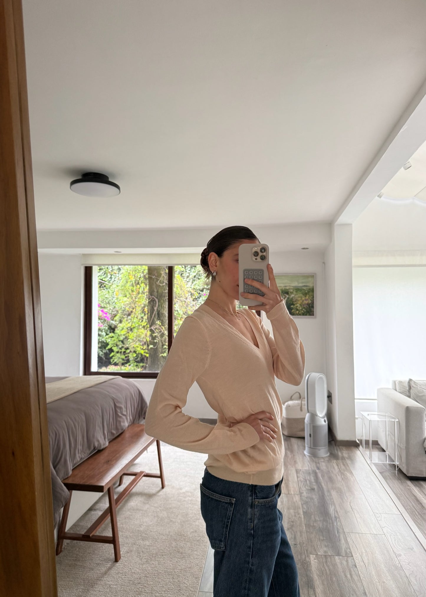 SUÉTER V NECK DE LANA