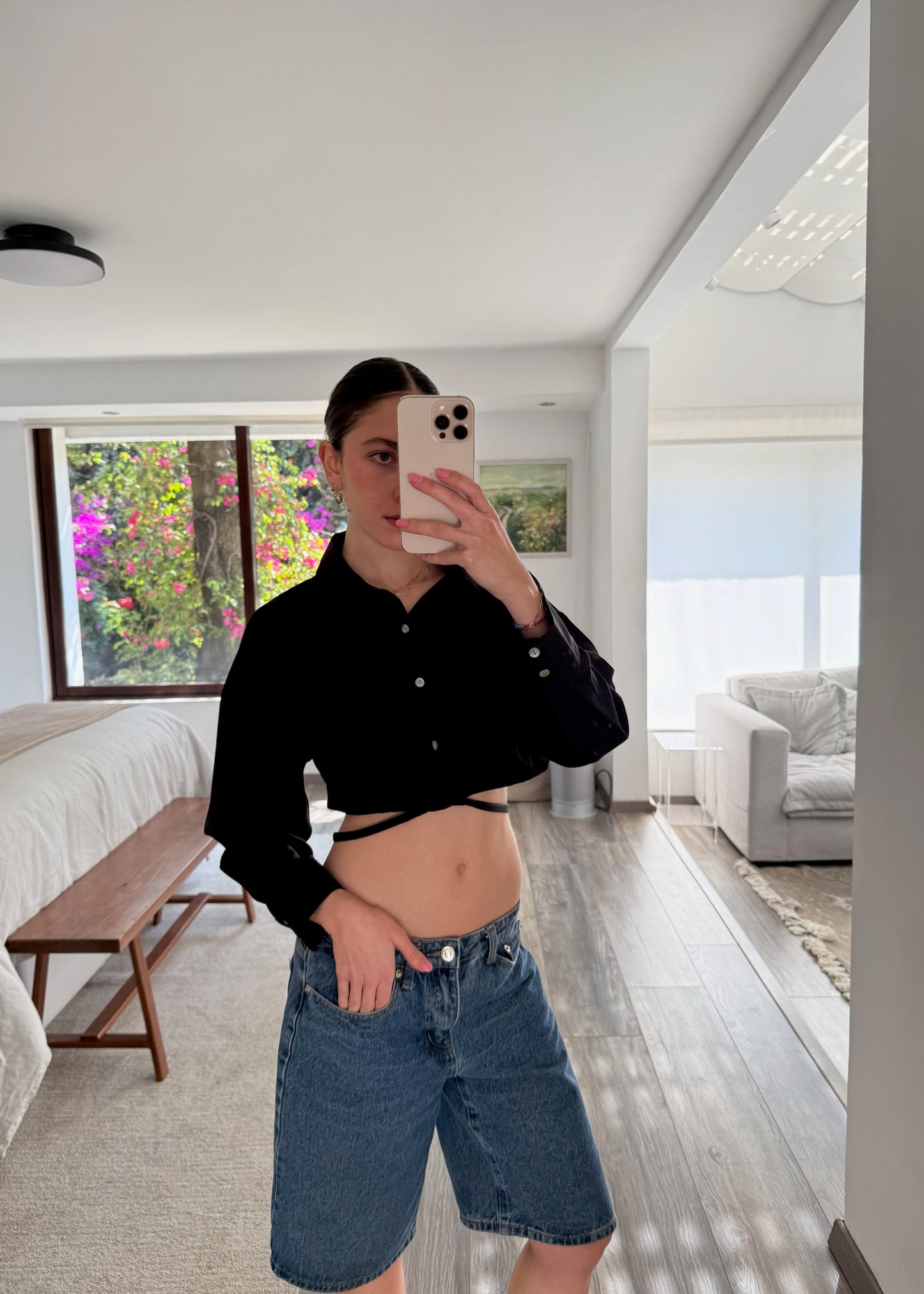 TOP DE TIPO CAMISA CROPPED