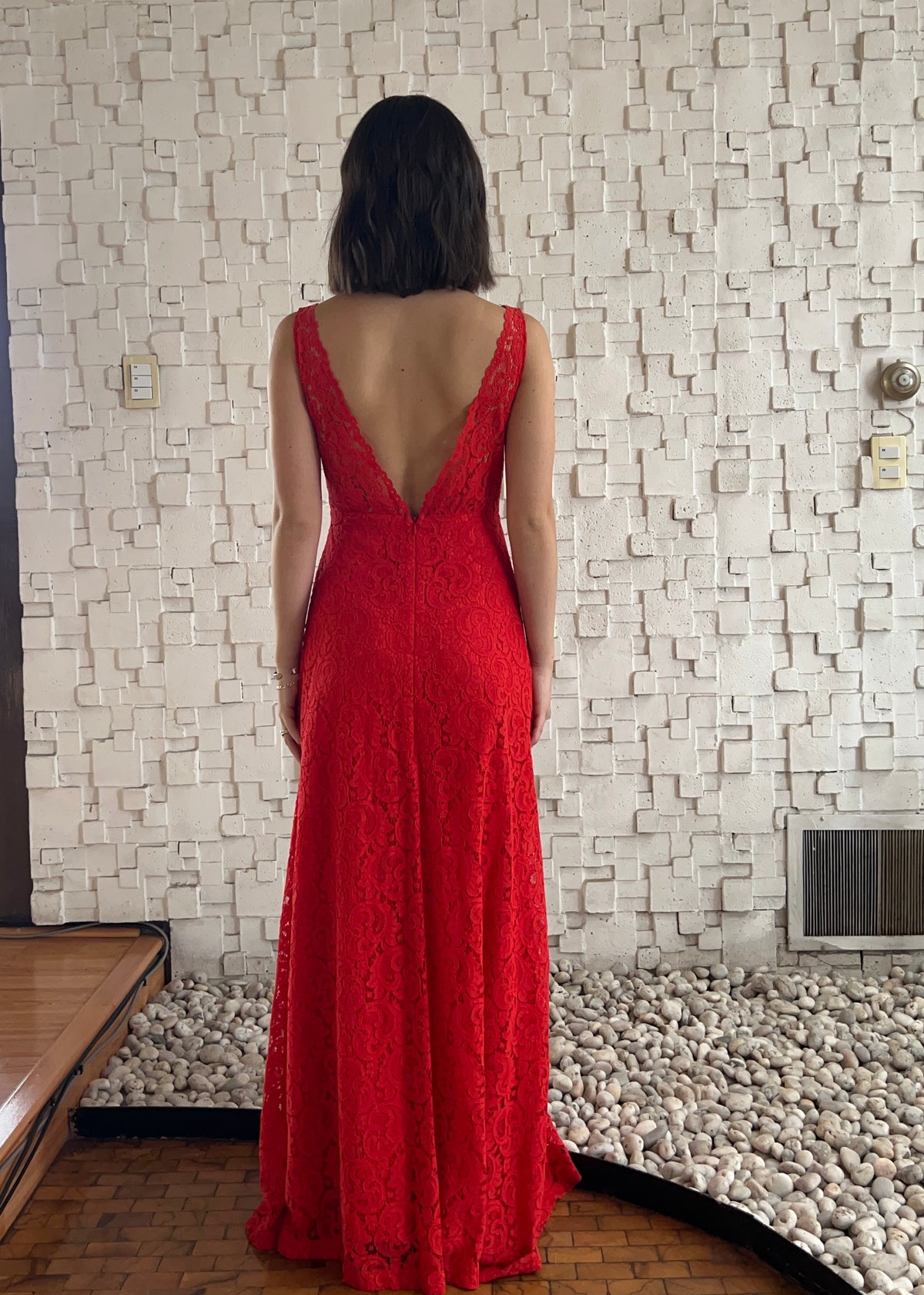 VESTIDO DE ENCAJE ROJO