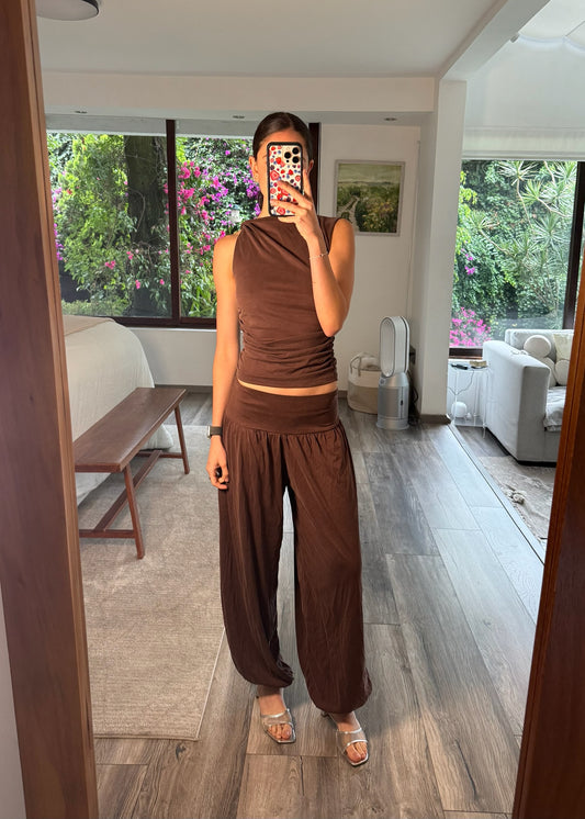 SET CHOCOLATE PANTALÓN Y TOP