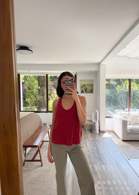 BLUSA ROJA ESCOTE REDONDO