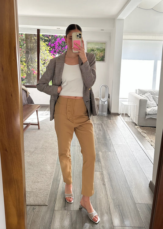 PANTALÓN HIGH RISE COLOR CAMELLO