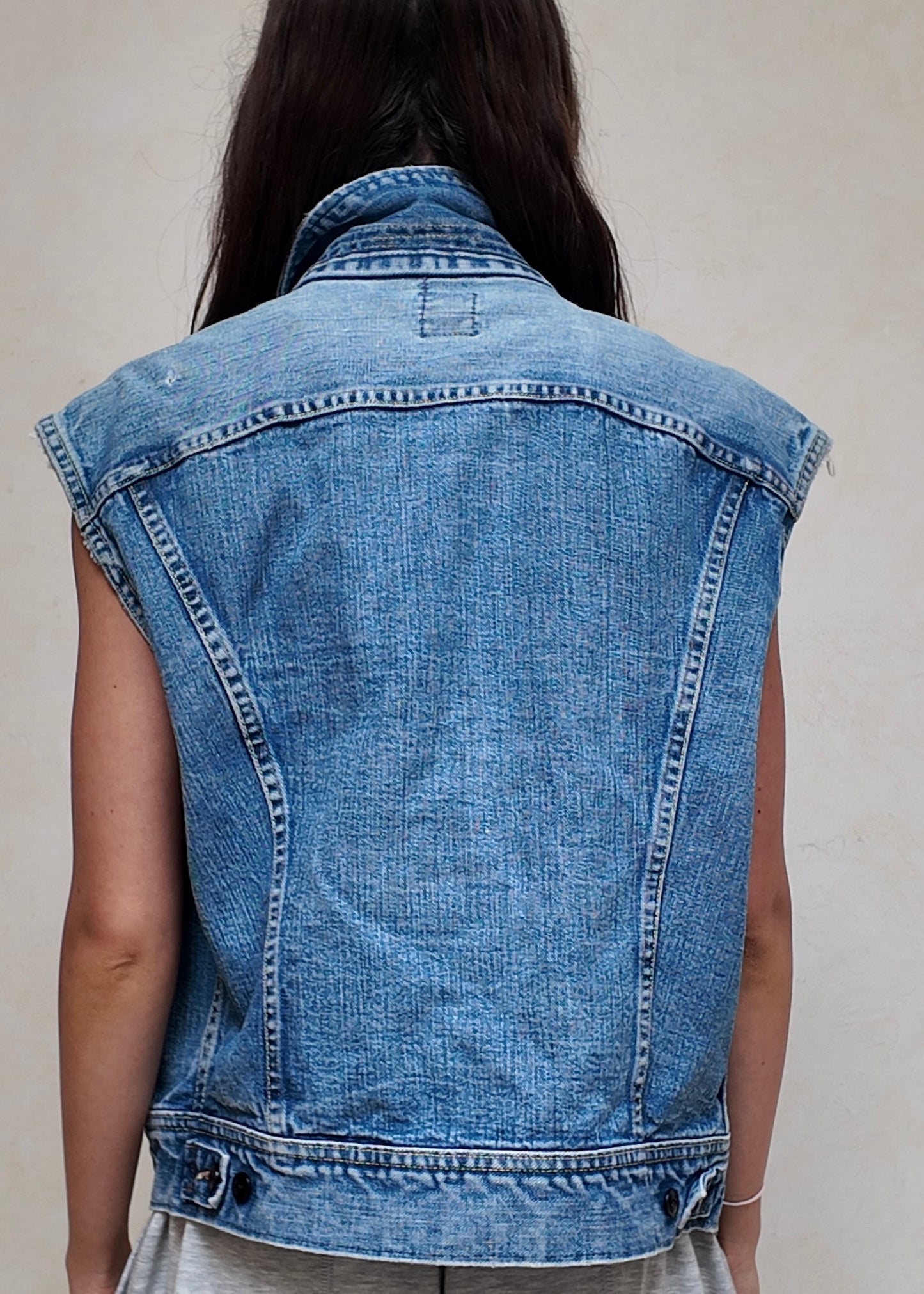 CHALECO DENIM SIN MANGAS