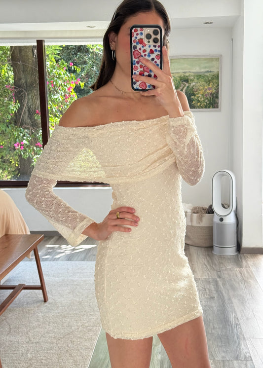 VESTIDO MINI OFF THE SHOULDER