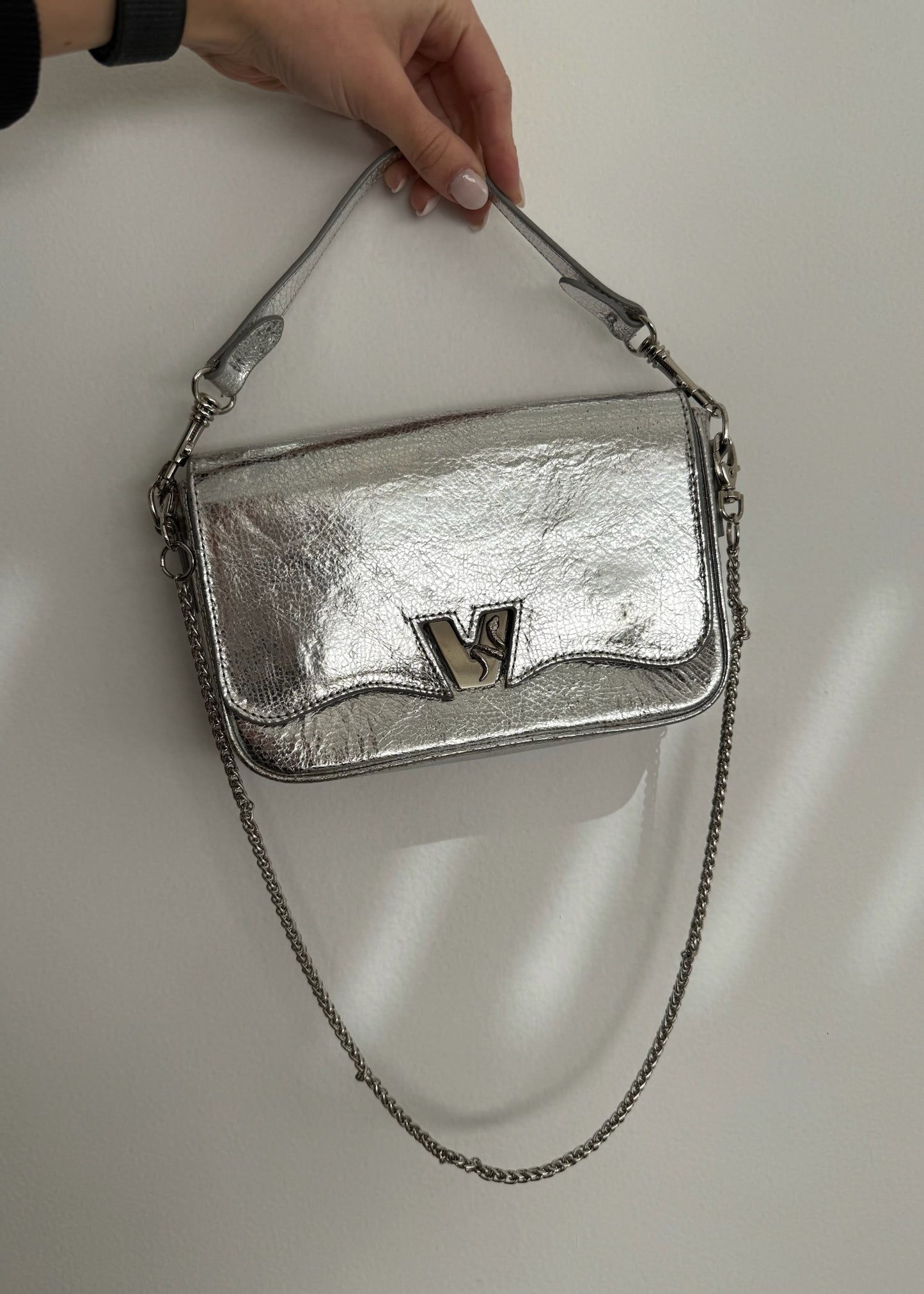 CROSSBODY PLATEADA