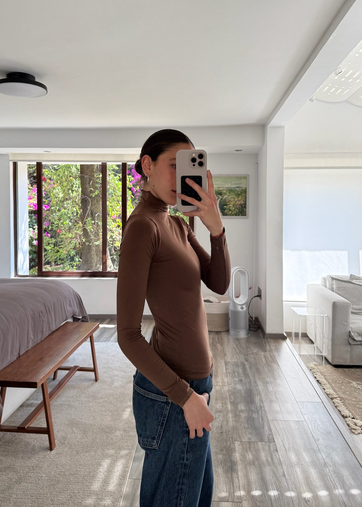 BLUSA CAFÉ SEAMLESS MAGA LARGA