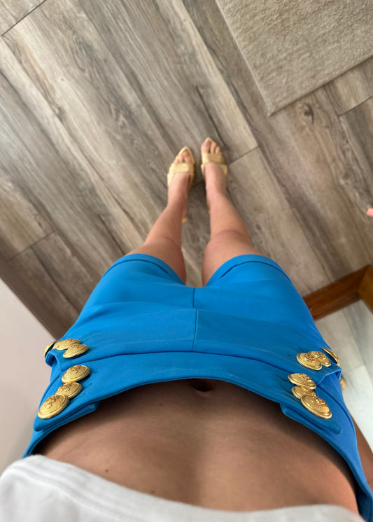 SHORTS HIGH RISE CON BOTONES