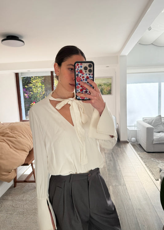 BLUSA BLANCA MANGAS ABIERTAS