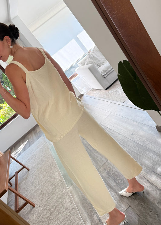 SET DE KNIT TOP Y PANTALÓN