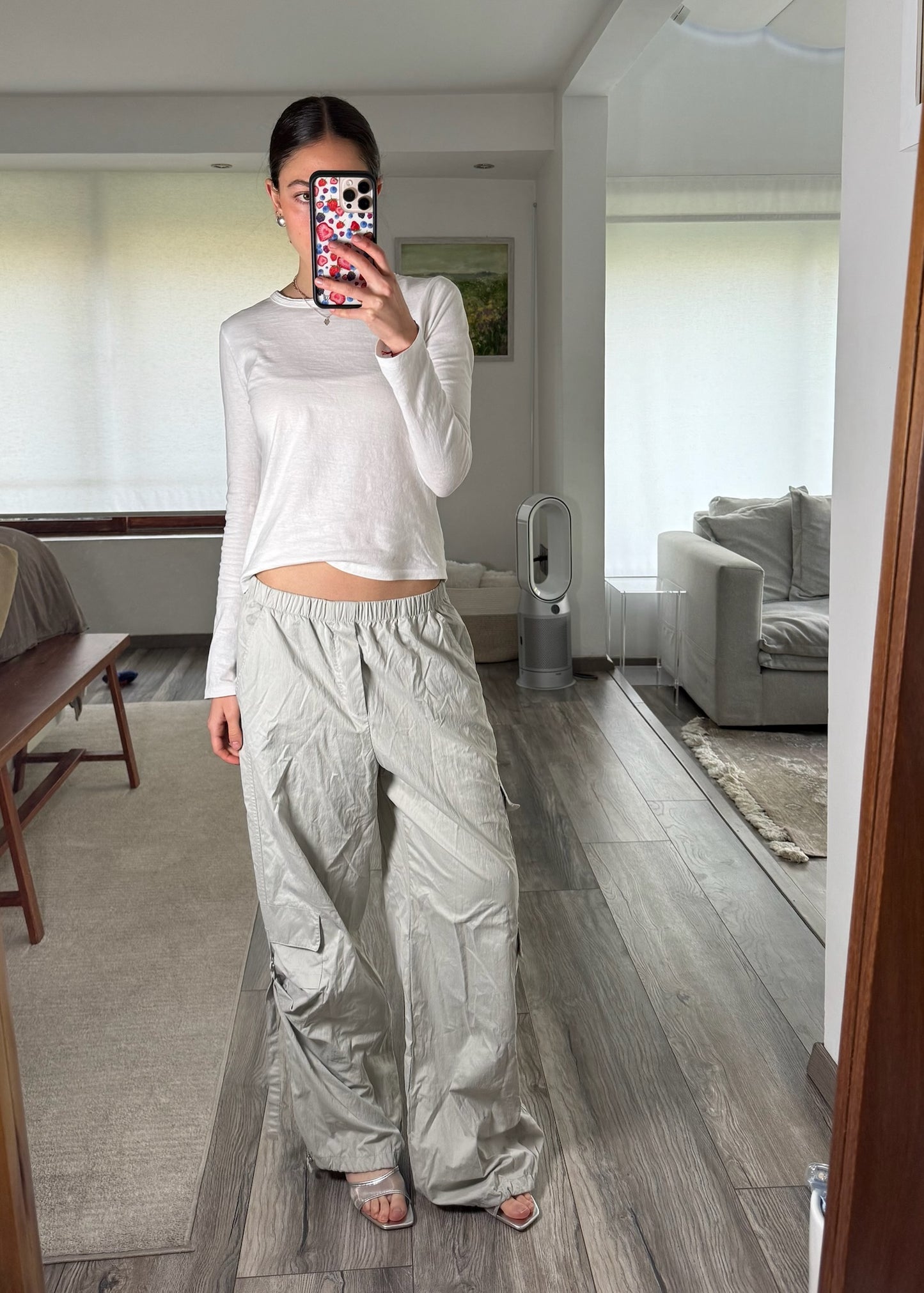 PARACHUTE PANTS GRISES