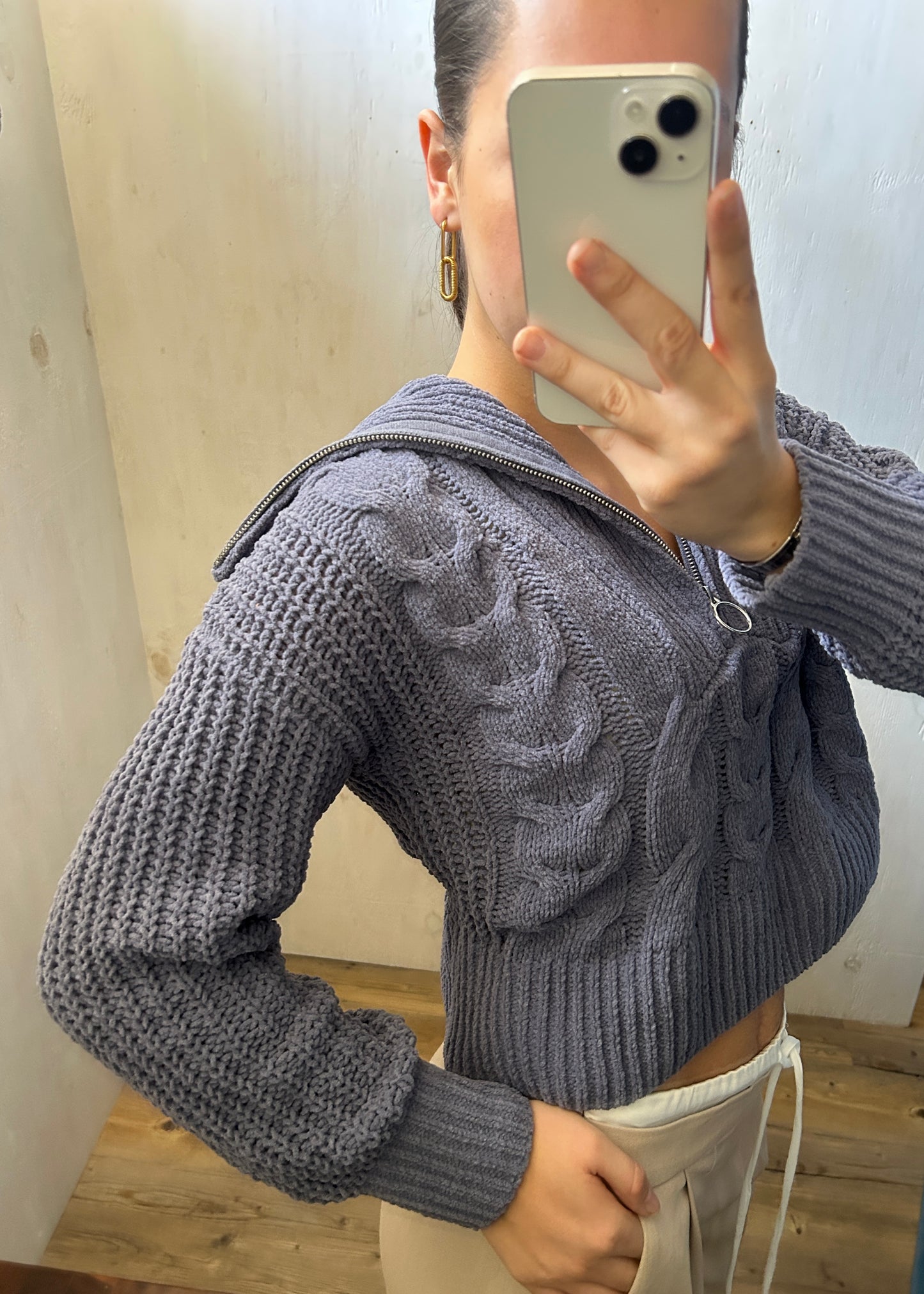 SUETER COZY CON CIERRE