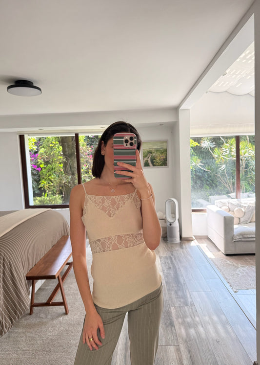 BLUSA DE KNIT CON ENCAJE