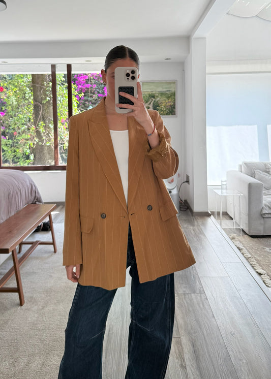 BLAZER COLOR CAMELLO CON RAYAS