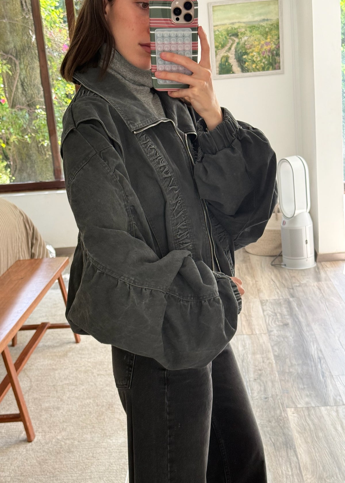 CHAMARRA GRIS DE TIPO DENIM