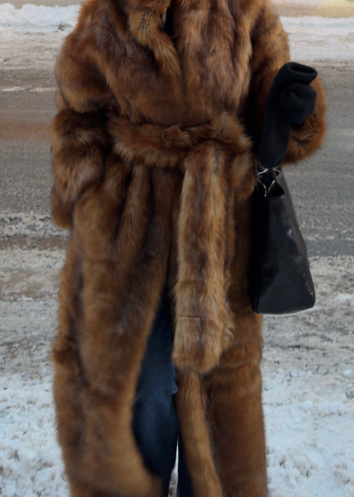 ABRIGO FURRY WINTER