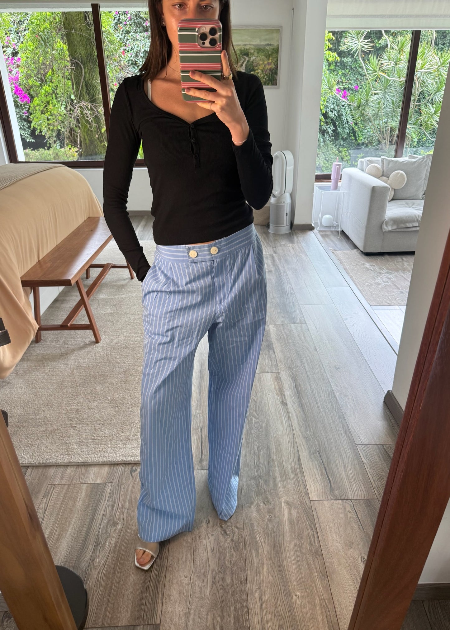 PANTALÓN DE TIPO PIJAMA