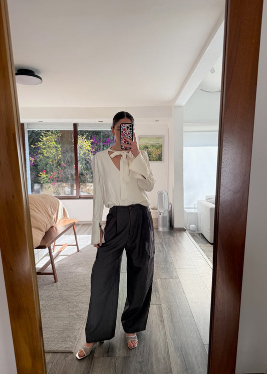 PANTALÓN CARGO GRIS