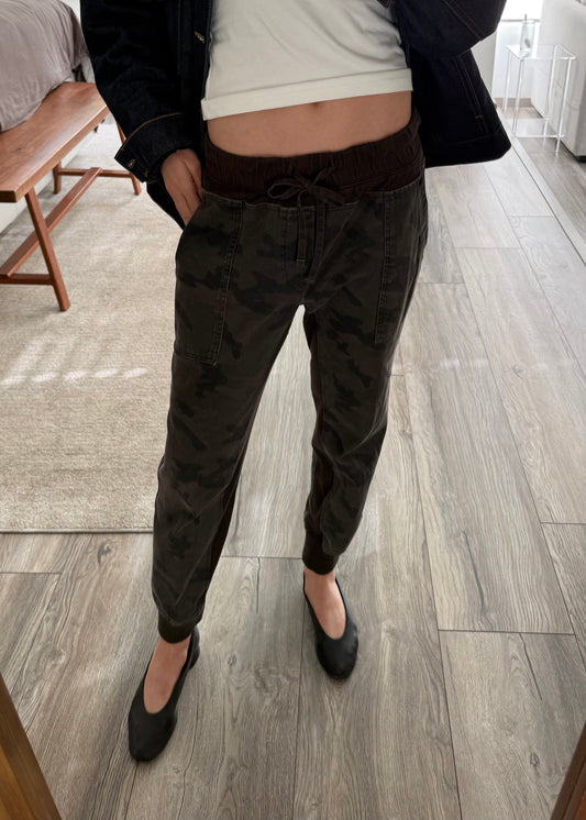 JOGGERS CASUALES CAMO PRINT