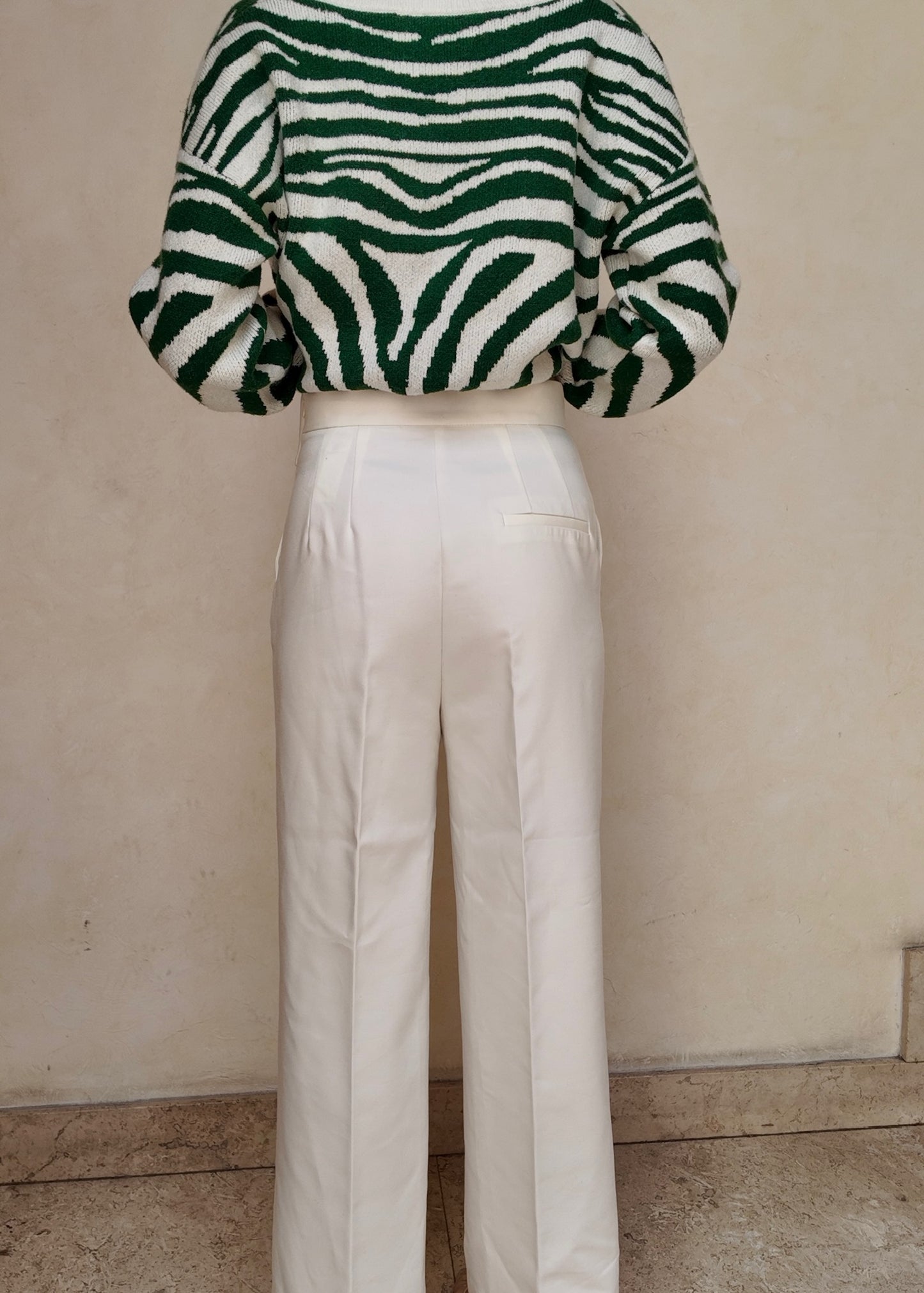 PANTALÓN DE VESTIR PRETINA CRUZADA
