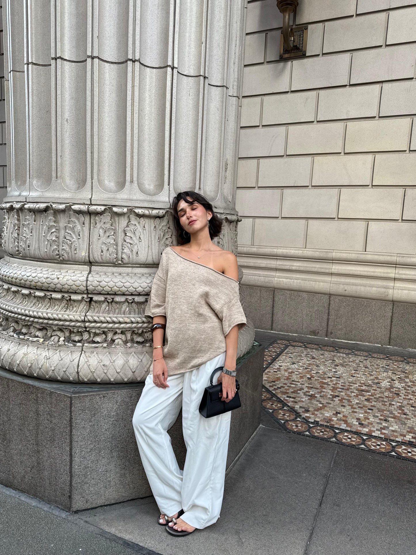 TOP DE KNIT ASIMÉTRICO