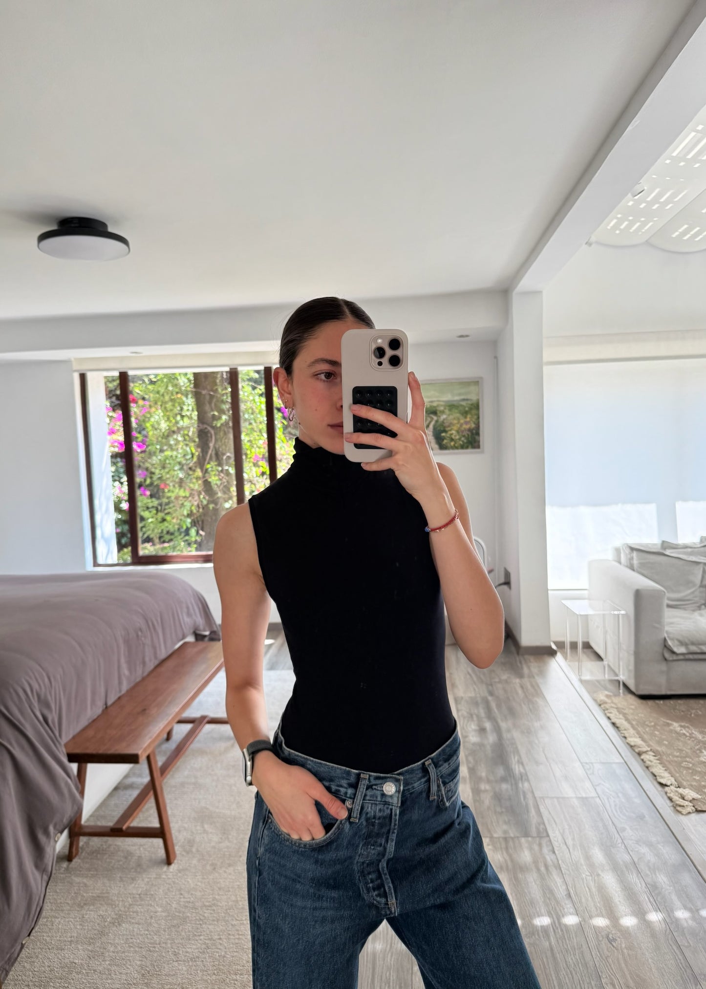 BODYSUIT NEGRO CON CIERRE