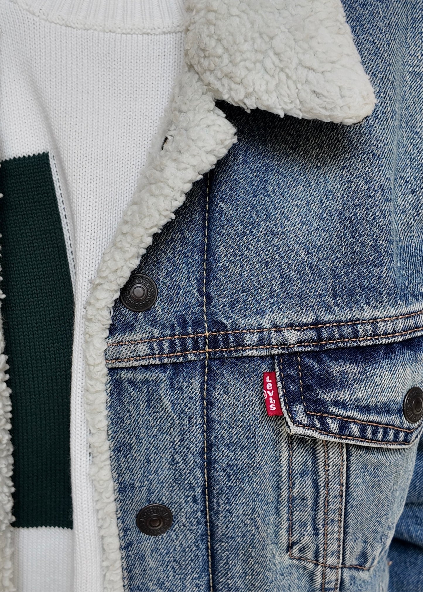 CHAMARRA DENIM CON PELUCHE