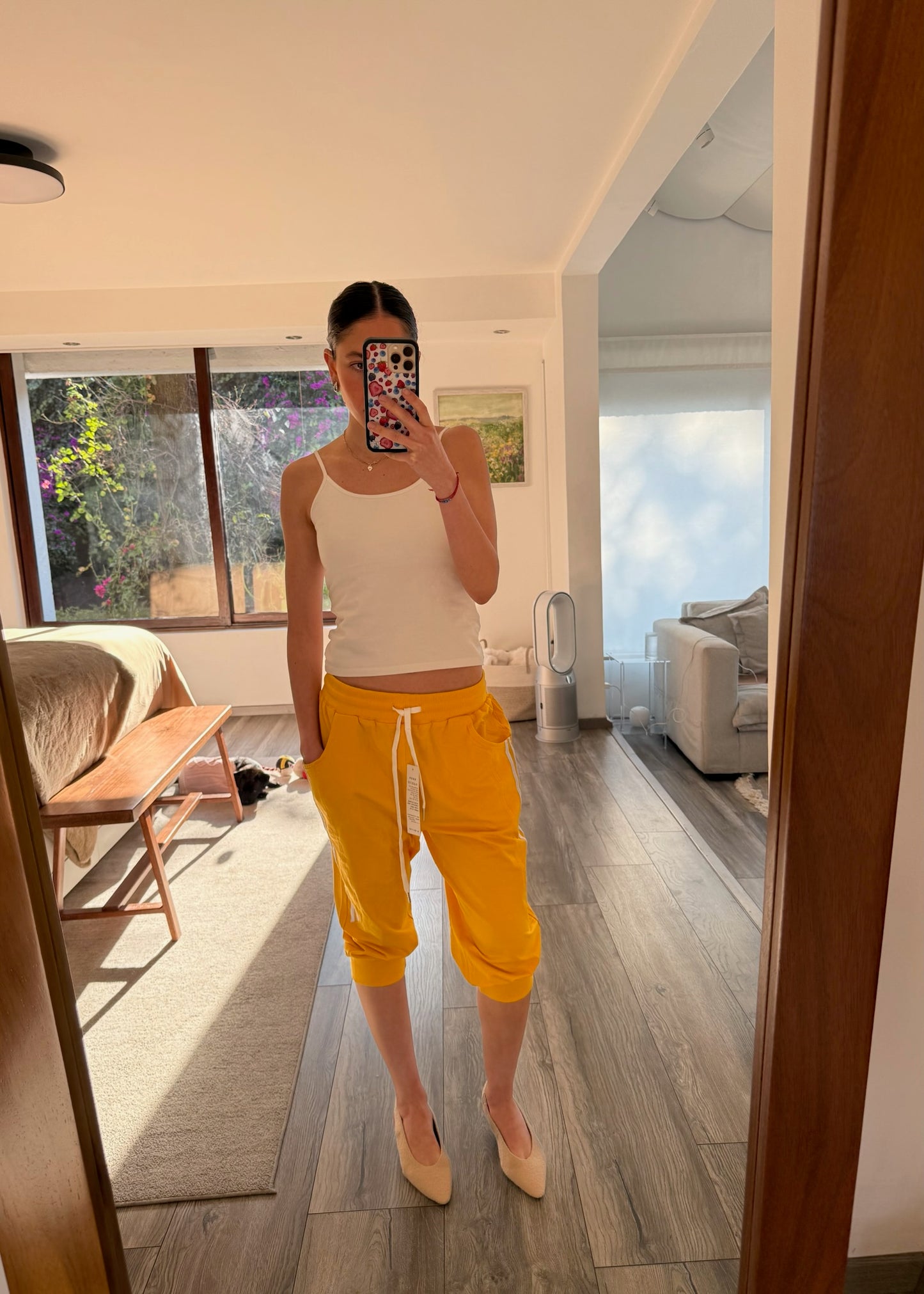 CASUAL JOGGERS AMARILLOS