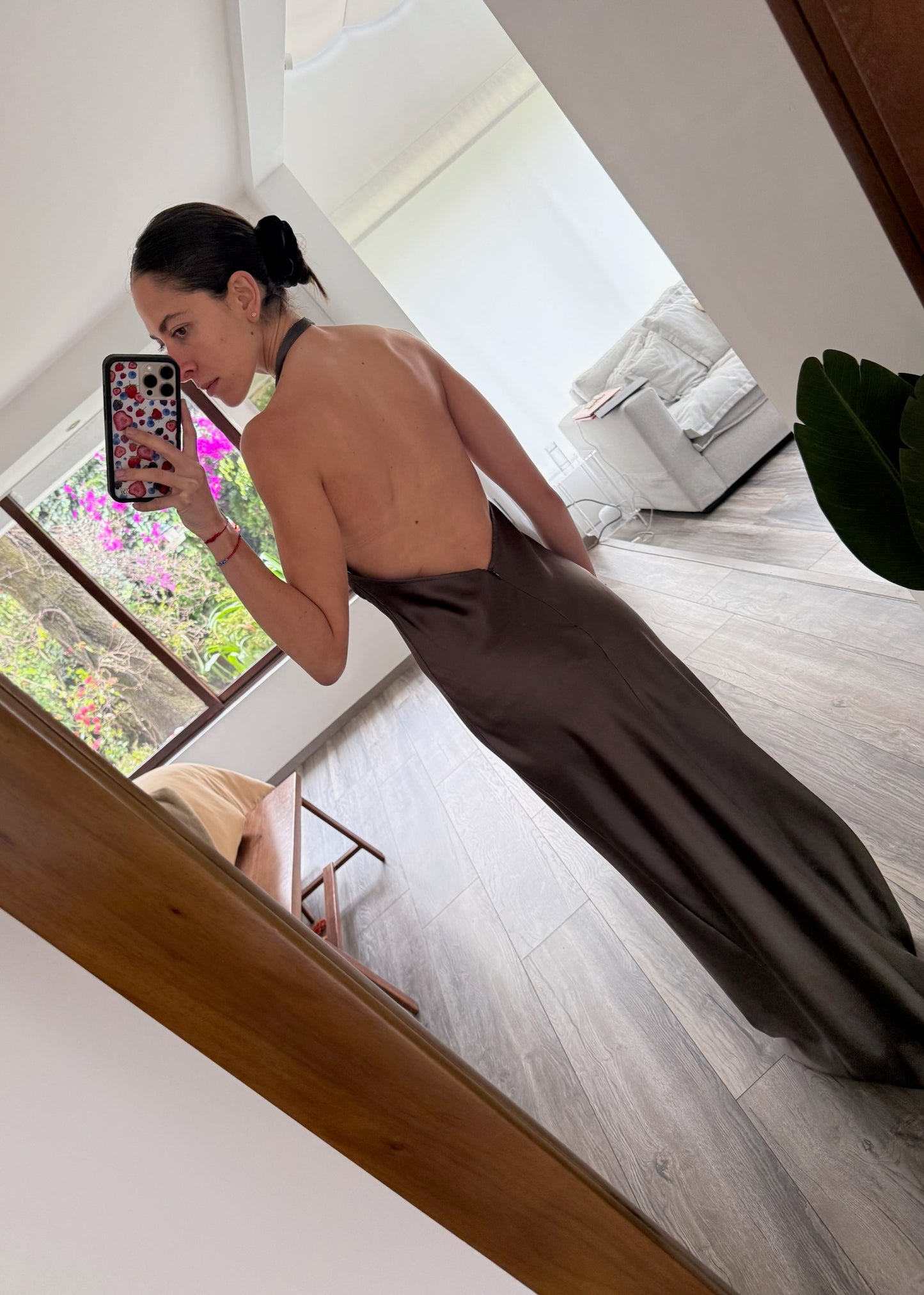 VESTIDO MAXI SILKY VERDE MILITAR