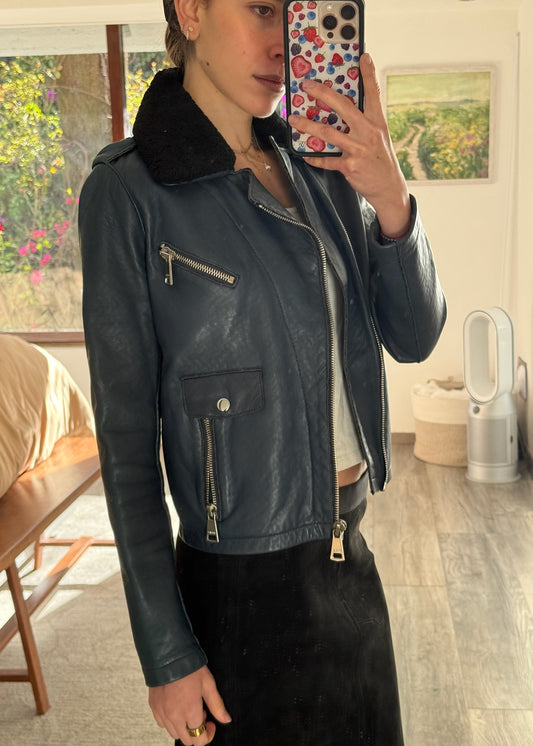 CHAMARRA DE PIEL CON FUR AZUL