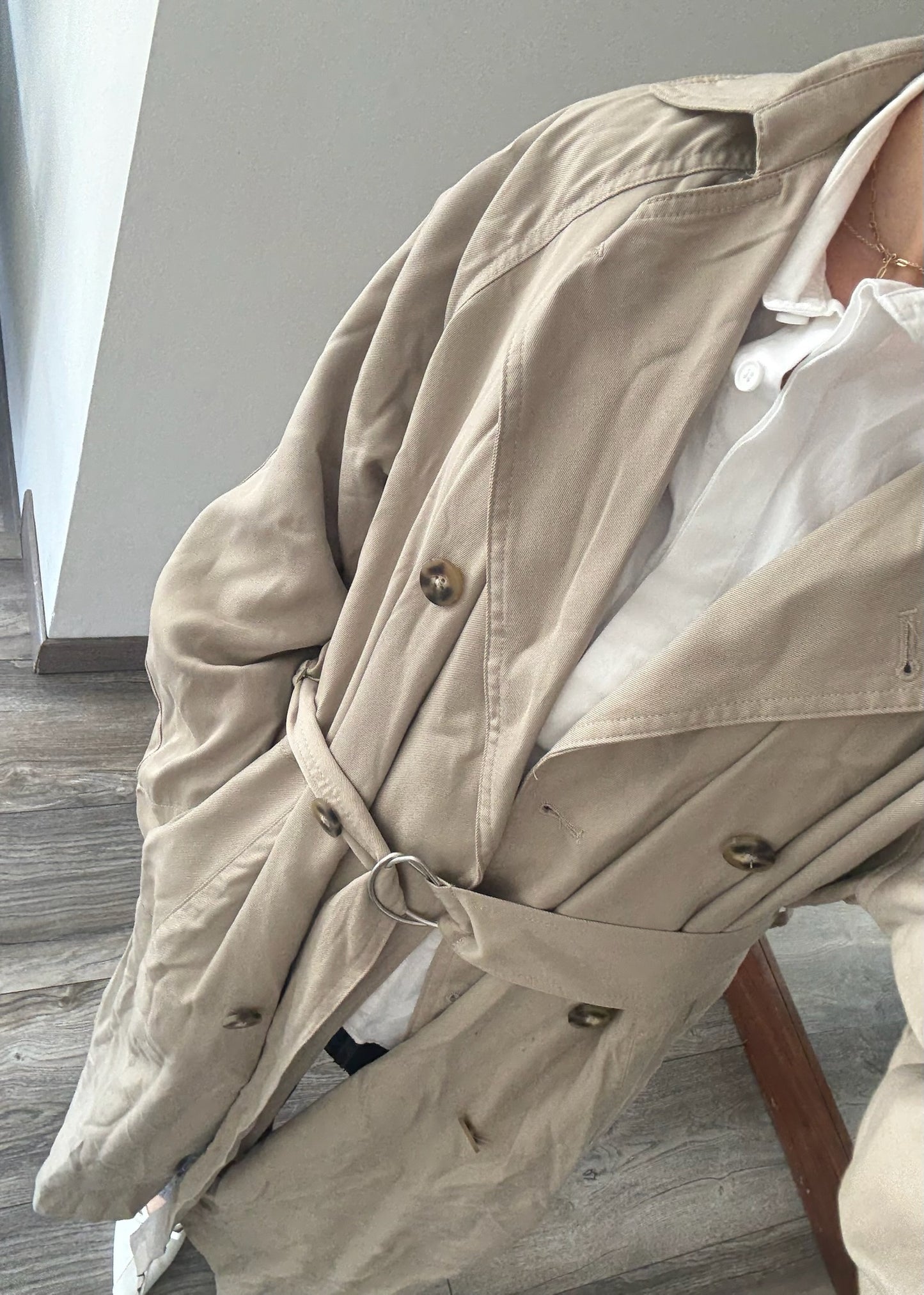 GABARDINA LIGERA BEIGE