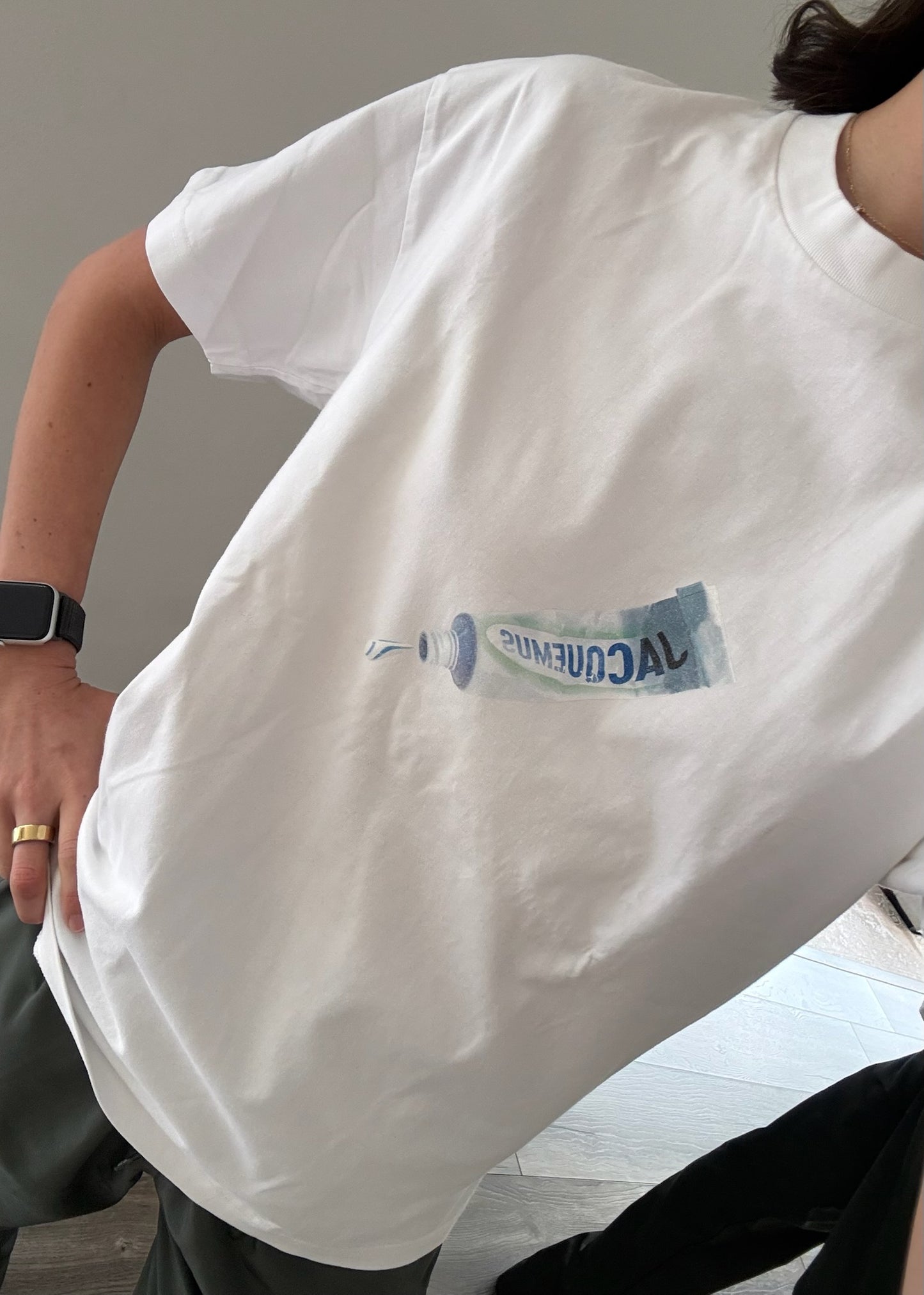 T -SHIRT PASTA DE DIENTES