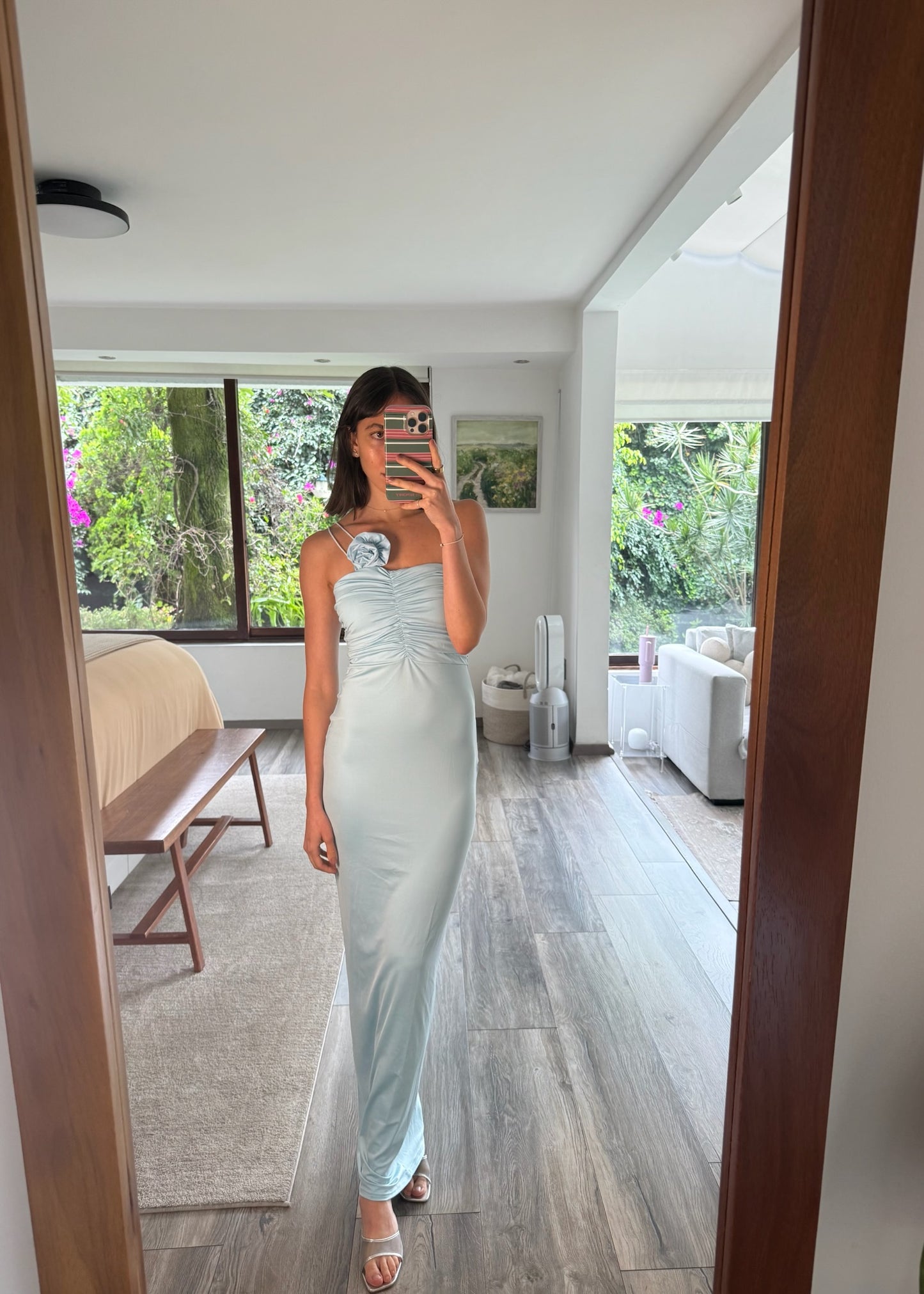 VESTIDO BABY BLUE CON FLOR